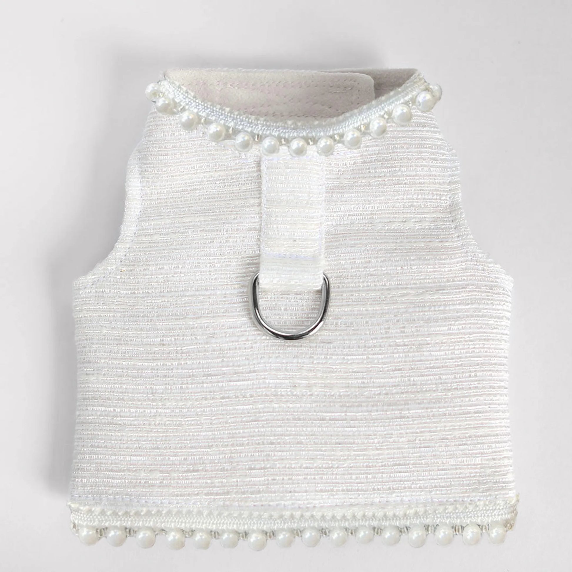 White woven dog harness with pearl trim
